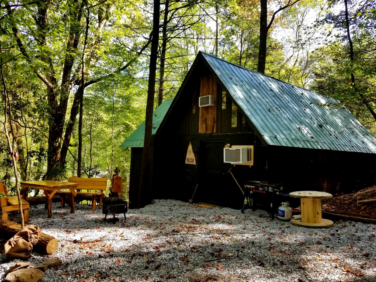 Cabins In Helen Ga | Book Bear Creek Lodge and Cabins in Helen Ga