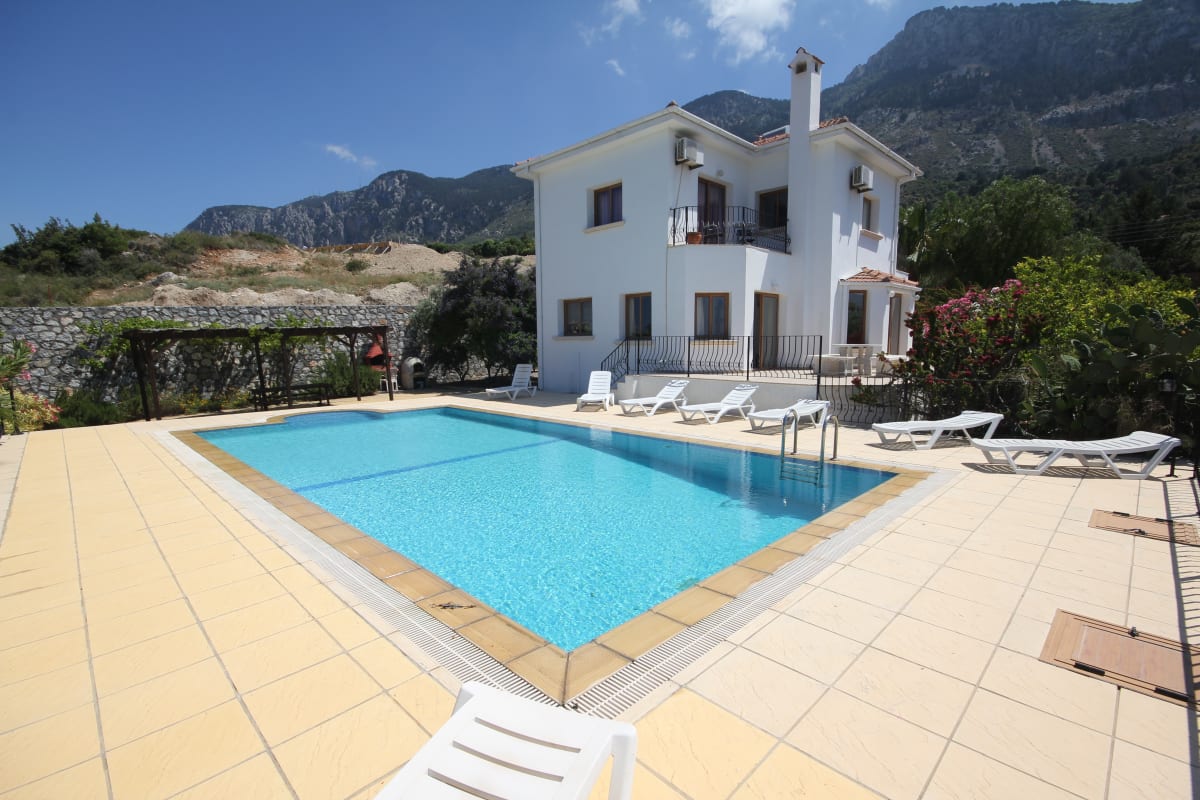Johannes Villa( Karsiyaka )Villas for rent https//www.villabook.co.uk