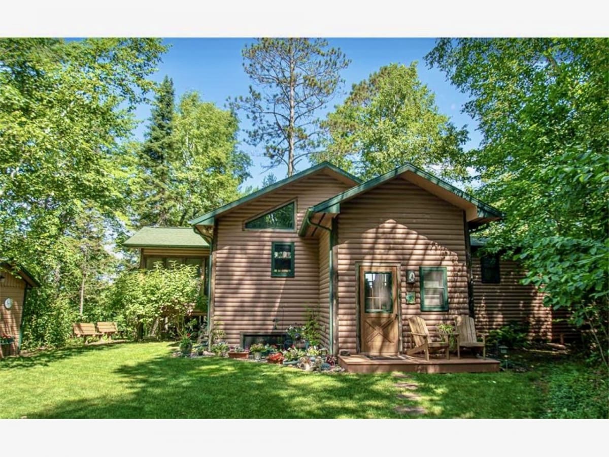 Crosslake Getaway! Pristine Sandy Beach on Trout Above & Beyond Homes