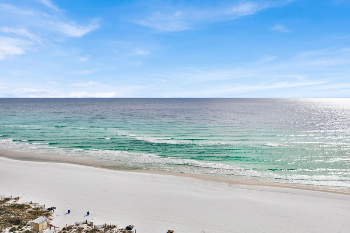 Destin Towers 141 Remodeled Beachfront Bluewater Rentals