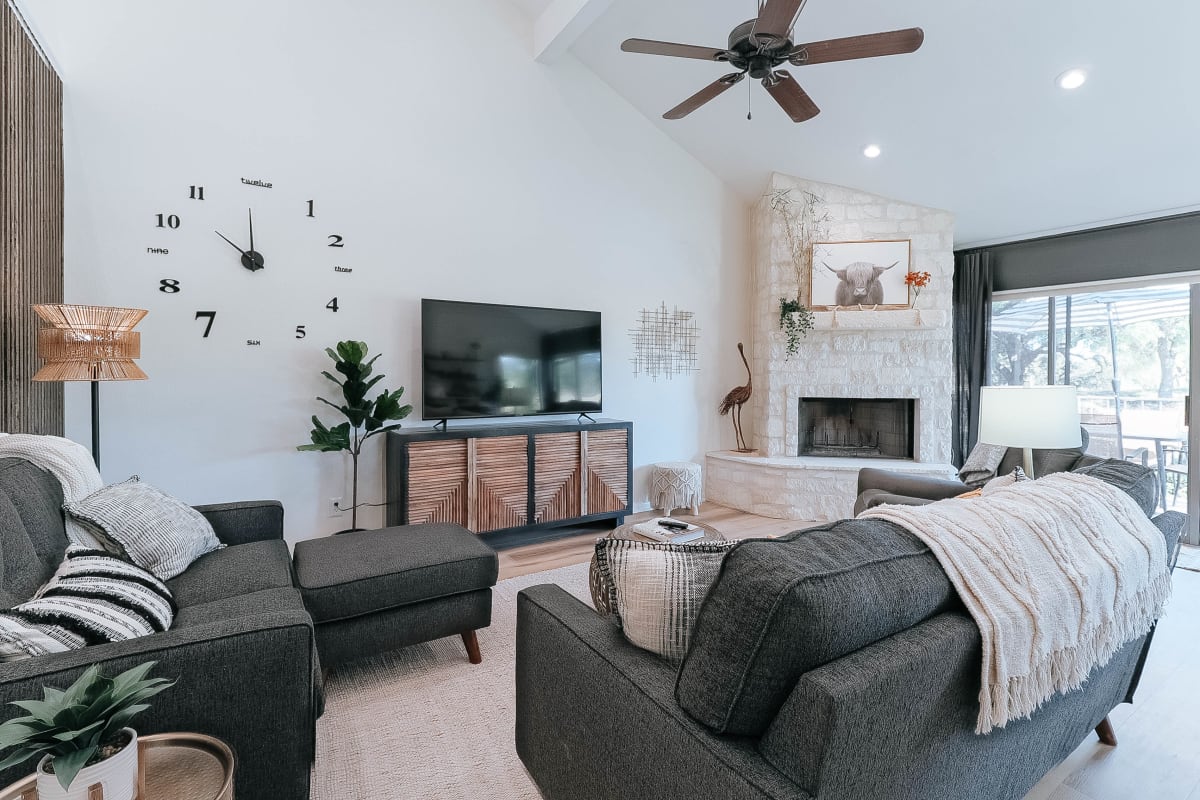 Lakeside Landing Town and Country Property Management