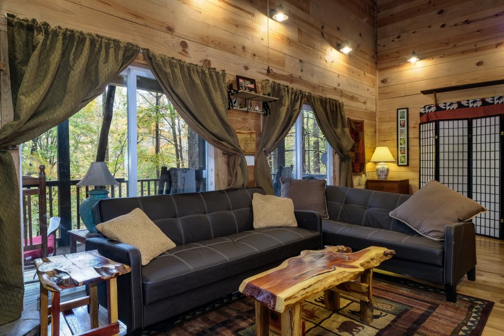 Cabins In Helen Ga | Book Bear Creek Lodge and Cabins in Helen Ga